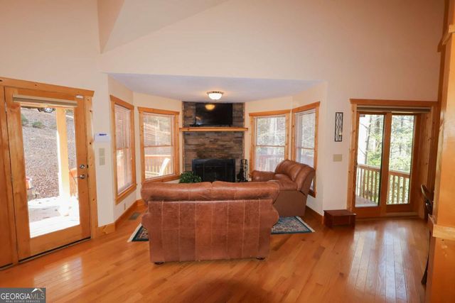 143 Hidden Lake Circle 82, Ellijay, GA 30536
