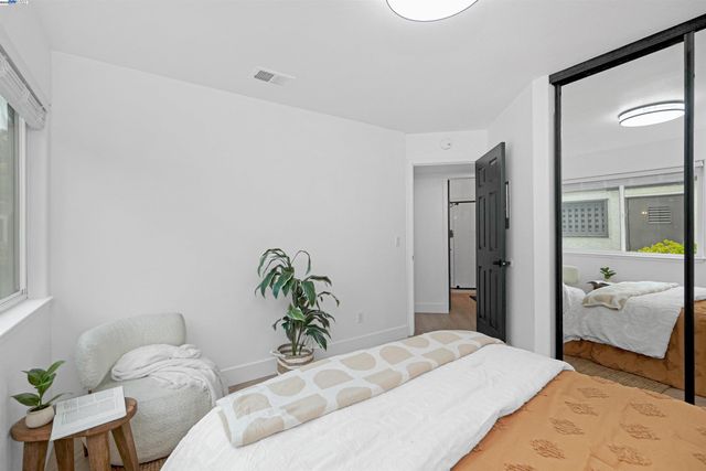 21314 Gary Dr 214, Hayward, CA 94546