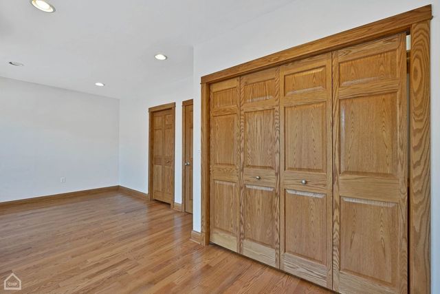 4544 N Western Avenue 2, Chicago, IL 60625