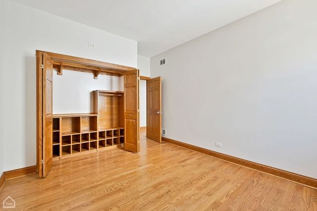 4544 N Western Avenue 2, Chicago, IL 60625