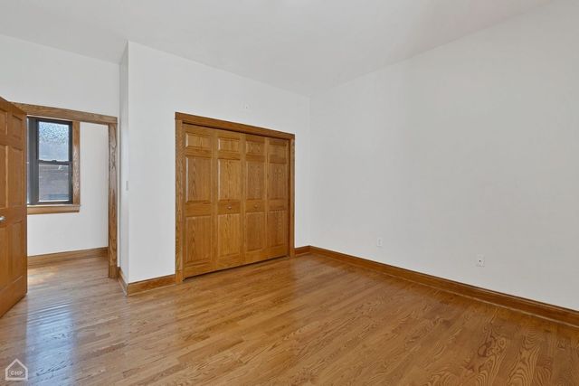 4544 N Western Avenue 2, Chicago, IL 60625