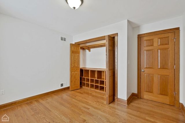 4544 N Western Avenue 2, Chicago, IL 60625