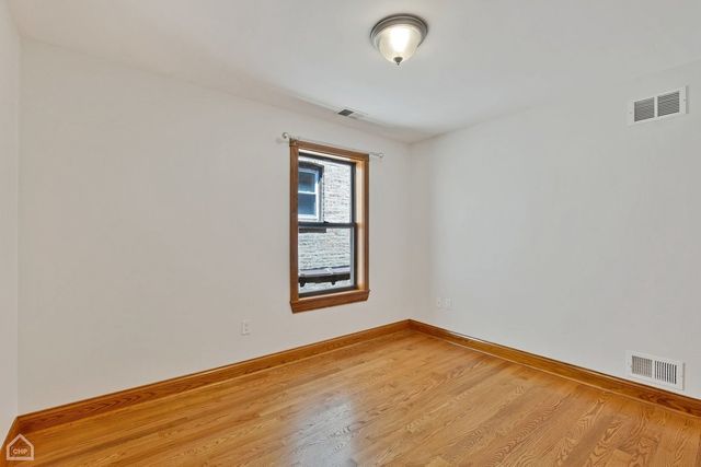 4544 N Western Avenue 2, Chicago, IL 60625