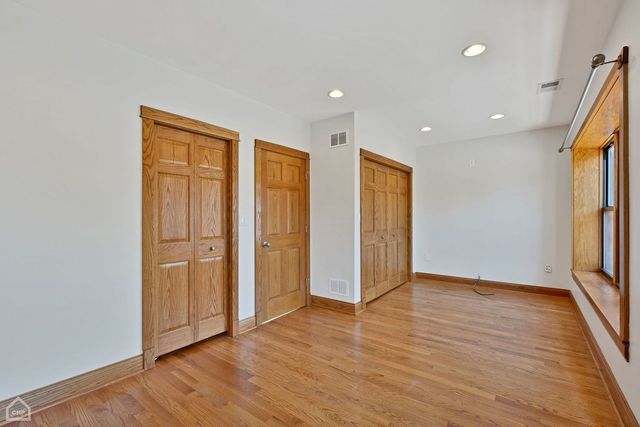 4544 N Western Avenue 2, Chicago, IL 60625