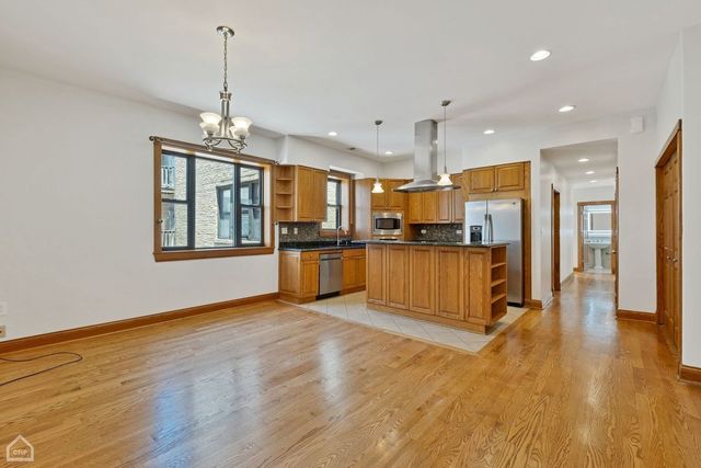 4544 N Western Avenue 2, Chicago, IL 60625