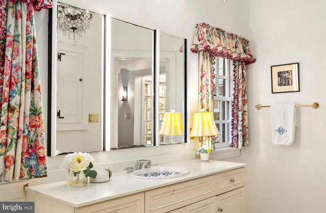 69 HENLOPEN AVE, Rehoboth Beach, DE 19971