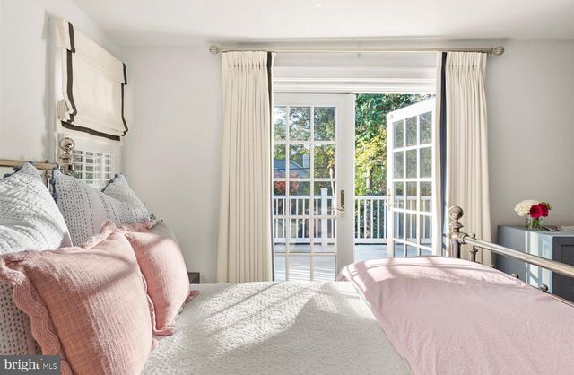 69 HENLOPEN AVE, Rehoboth Beach, DE 19971