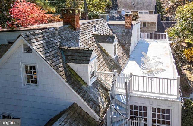 69 HENLOPEN AVE, Rehoboth Beach, DE 19971