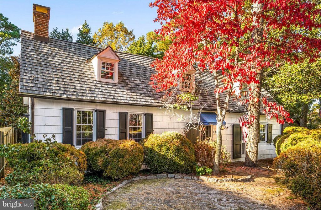 69 HENLOPEN AVE, Rehoboth Beach, DE 19971