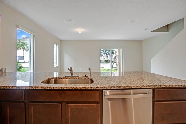 3343 Liberty Square Way 104, Fort Pierce, FL 34982