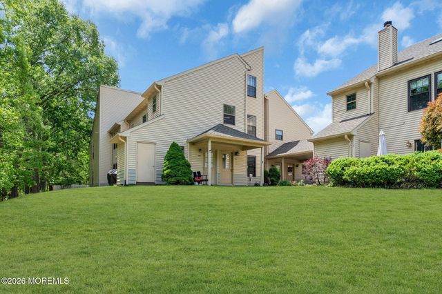 408 Larkspur Lane, Jackson, NJ 08527