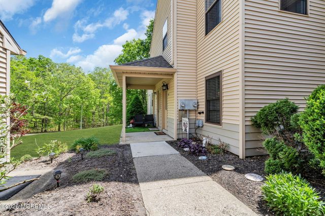 408 Larkspur Lane, Jackson, NJ 08527