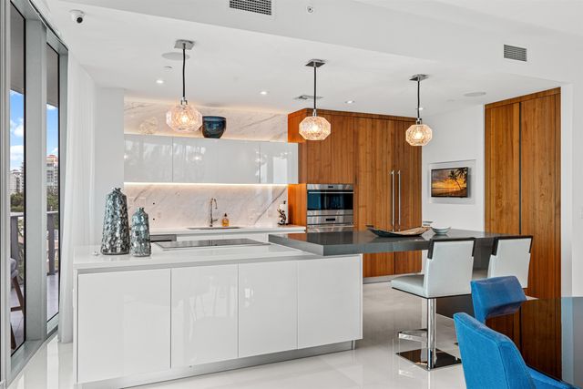 701 N FORT LAUDERDALE BEACH Boulevard 405, Fort Lauderdale, FL 33304
