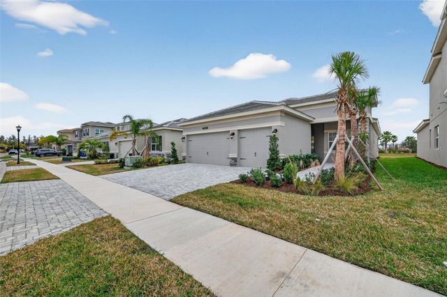 32268 MAHOGANY VALLEY DRIVE, Wesley Chapel, FL 33543