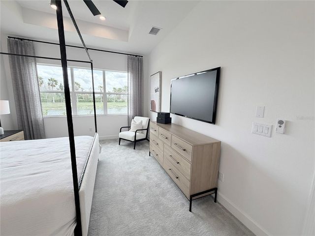 32268 MAHOGANY VALLEY DRIVE, Wesley Chapel, FL 33543