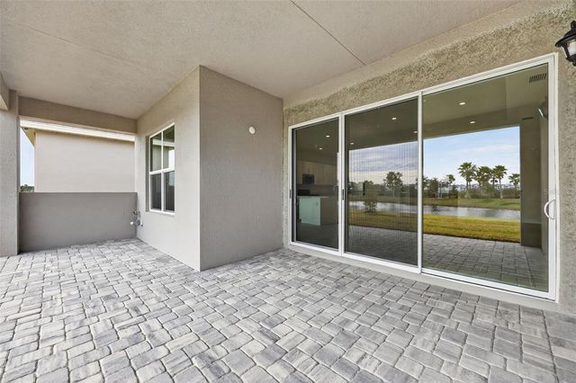 32268 MAHOGANY VALLEY DRIVE, Wesley Chapel, FL 33543