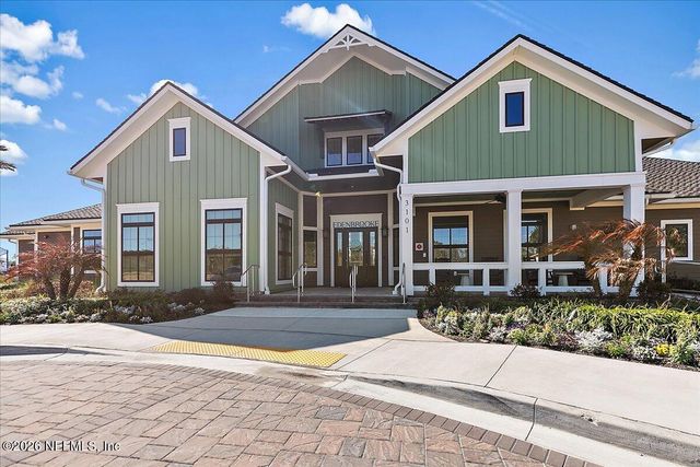 2704 BERRYHILL Road, Green Cove Springs, FL 32043