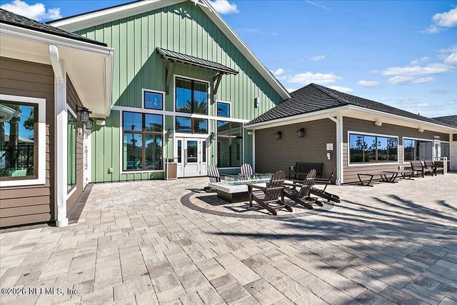 2704 BERRYHILL Road, Green Cove Springs, FL 32043