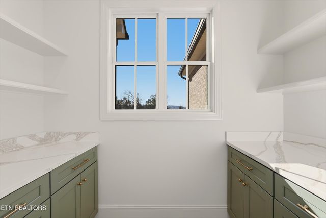 4619 Alan Springs Lane, Knoxville, TN 37938