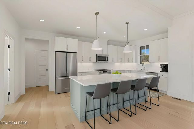 4619 Alan Springs Lane, Knoxville, TN 37938