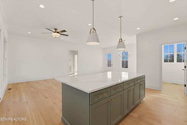 4619 Alan Springs Lane, Knoxville, TN 37938