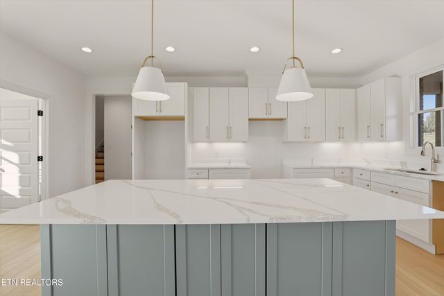 4619 Alan Springs Lane, Knoxville, TN 37938