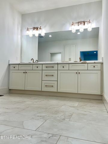 4619 Alan Springs Lane, Knoxville, TN 37938