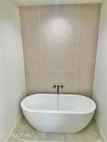 4619 Alan Springs Lane, Knoxville, TN 37938