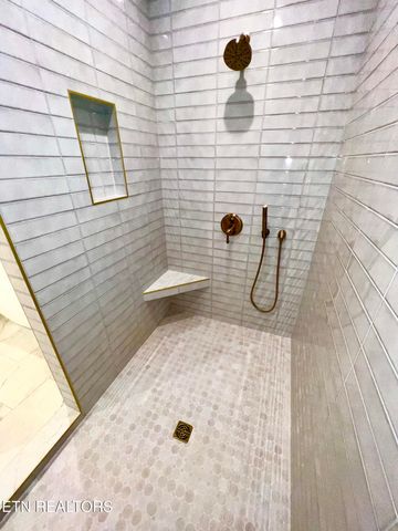 4619 Alan Springs Lane, Knoxville, TN 37938