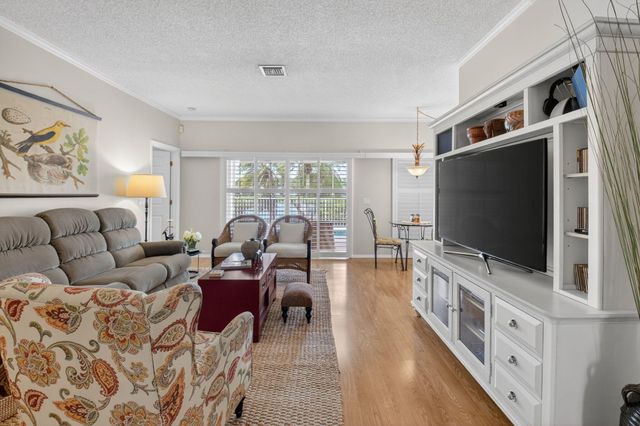 10833 Madison Drive, Boynton Beach, FL 33437