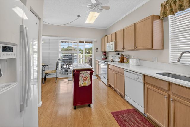 10833 Madison Drive, Boynton Beach, FL 33437