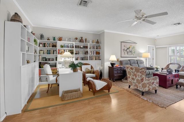 10833 Madison Drive, Boynton Beach, FL 33437