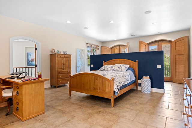 557 S WOODS VIEW CIR, St. George, UT 84770