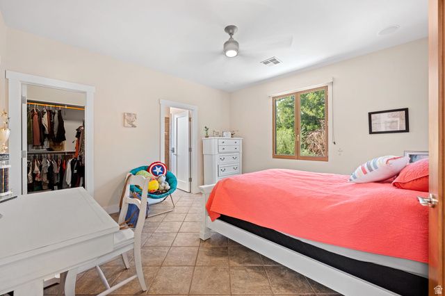 557 S WOODS VIEW CIR, St. George, UT 84770