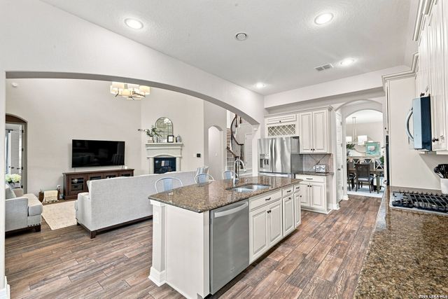 2015 BAILEY FOREST, San Antonio, TX 78253