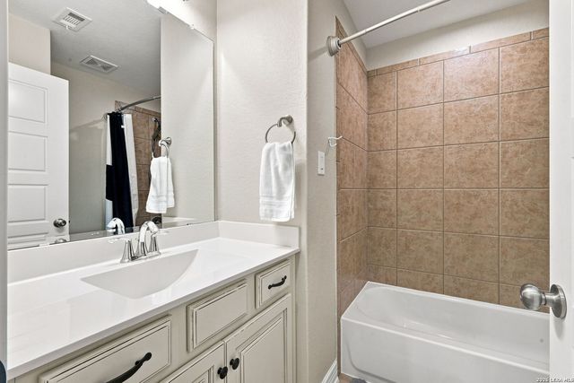 2015 BAILEY FOREST, San Antonio, TX 78253