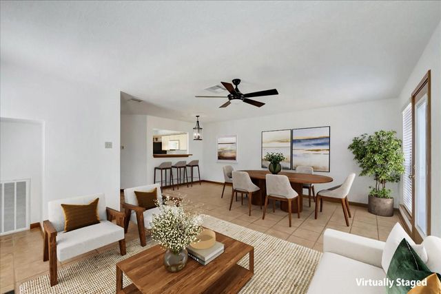 17271 Saturn Lane, Houston, TX 77058