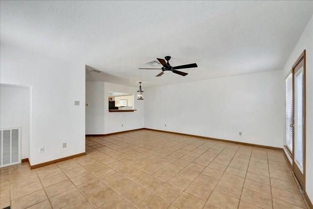 17271 Saturn Lane, Houston, TX 77058