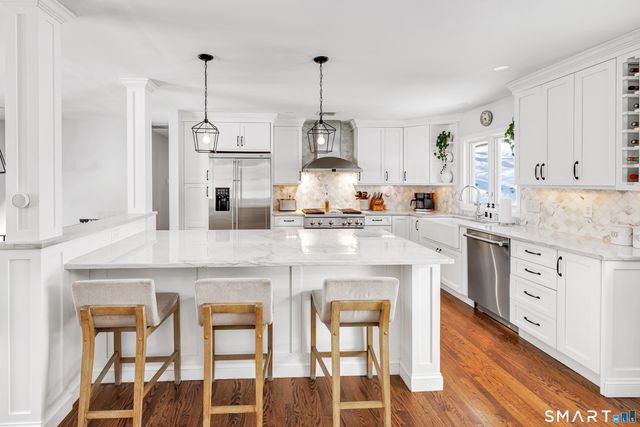 1478 Jennings Road, Fairfield, CT 06824