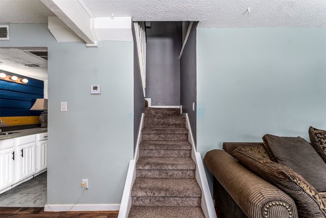 1719 Westview Terrace L, Arlington, TX 76013