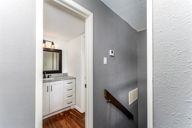 1719 Westview Terrace L, Arlington, TX 76013