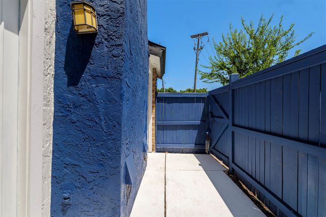 1719 Westview Terrace L, Arlington, TX 76013