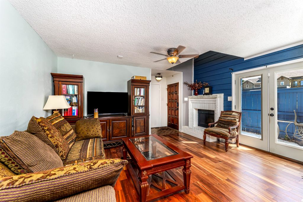 1719 Westview Terrace L, Arlington, TX 76013