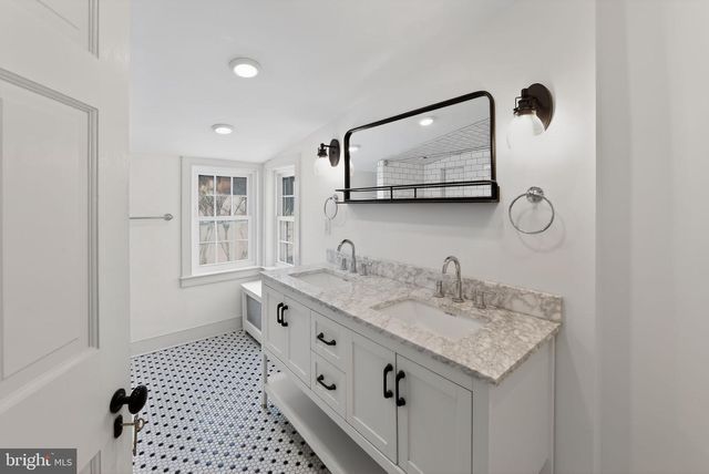 138 LANDENBERG RD, Landenberg, PA 19350