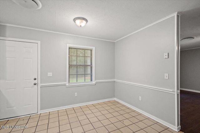 5730 Sedgwick Drive, Jackson, MS 39211