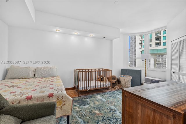 888 Brickell Key Dr 1600, Miami, FL 33131