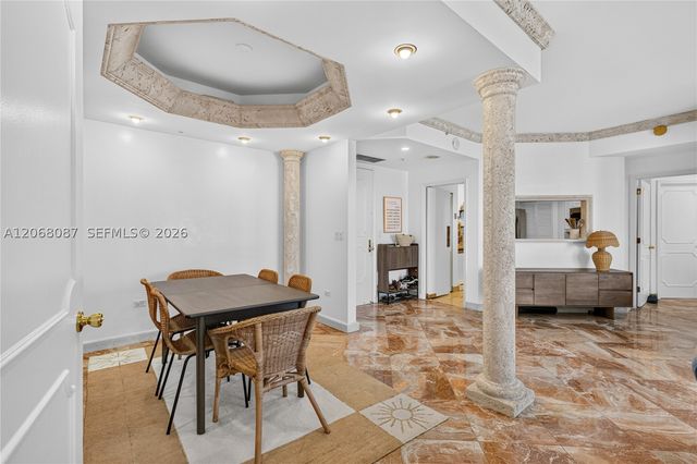 888 Brickell Key Dr 1600, Miami, FL 33131