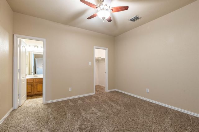 8704 Iron Horse Drive, Irving, TX 75063