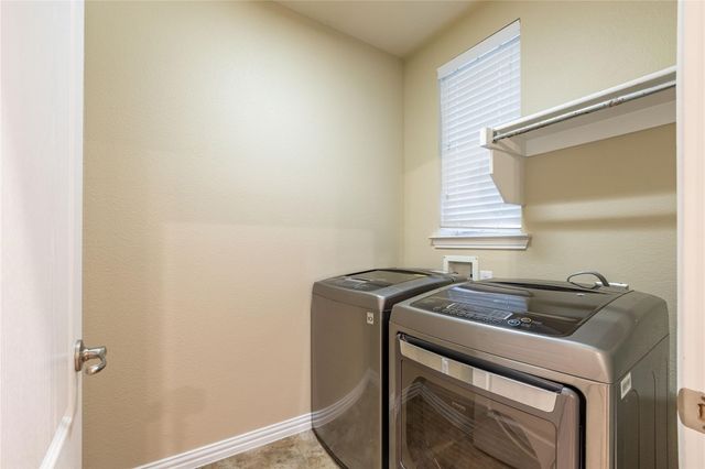 8704 Iron Horse Drive, Irving, TX 75063