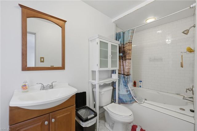 2204 Scallop RD, Virginia Beach, VA 23451